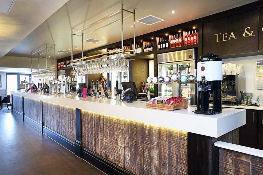 The Angel Hotel Wetherspoon Whitby Esterno foto