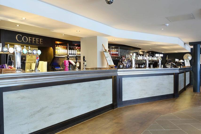 The Angel Hotel Wetherspoon Whitby Esterno foto