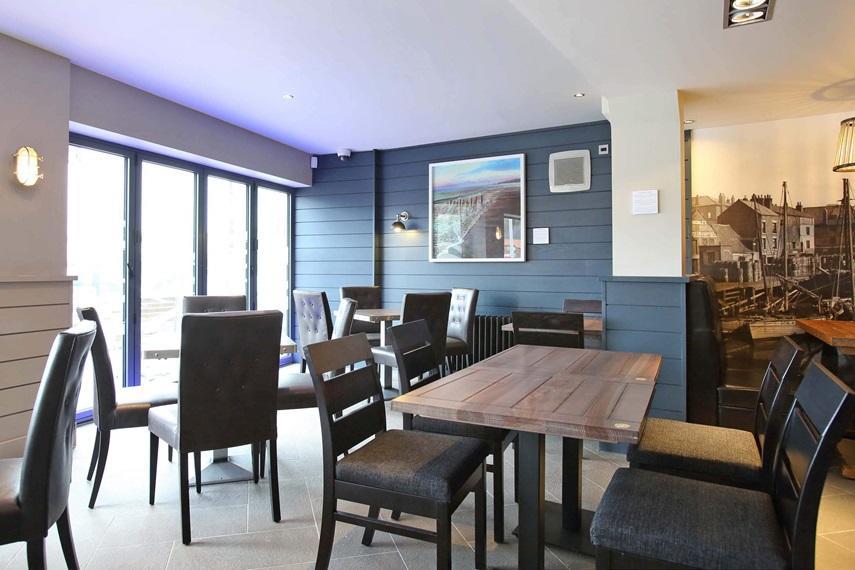 The Angel Hotel Wetherspoon Whitby Esterno foto