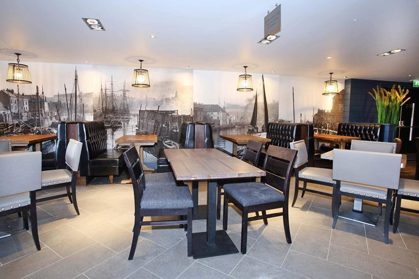 The Angel Hotel Wetherspoon Whitby Esterno foto