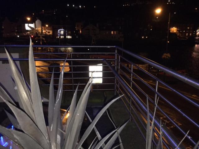 The Angel Hotel Wetherspoon Whitby Esterno foto
