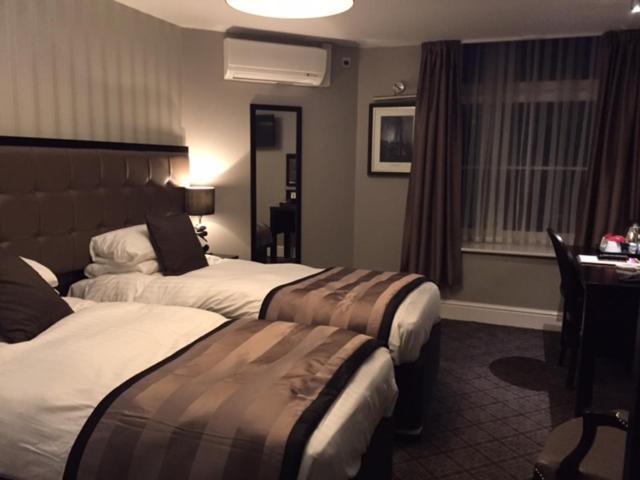 The Angel Hotel Wetherspoon Whitby Esterno foto