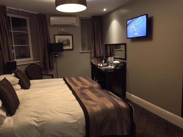 The Angel Hotel Wetherspoon Whitby Esterno foto